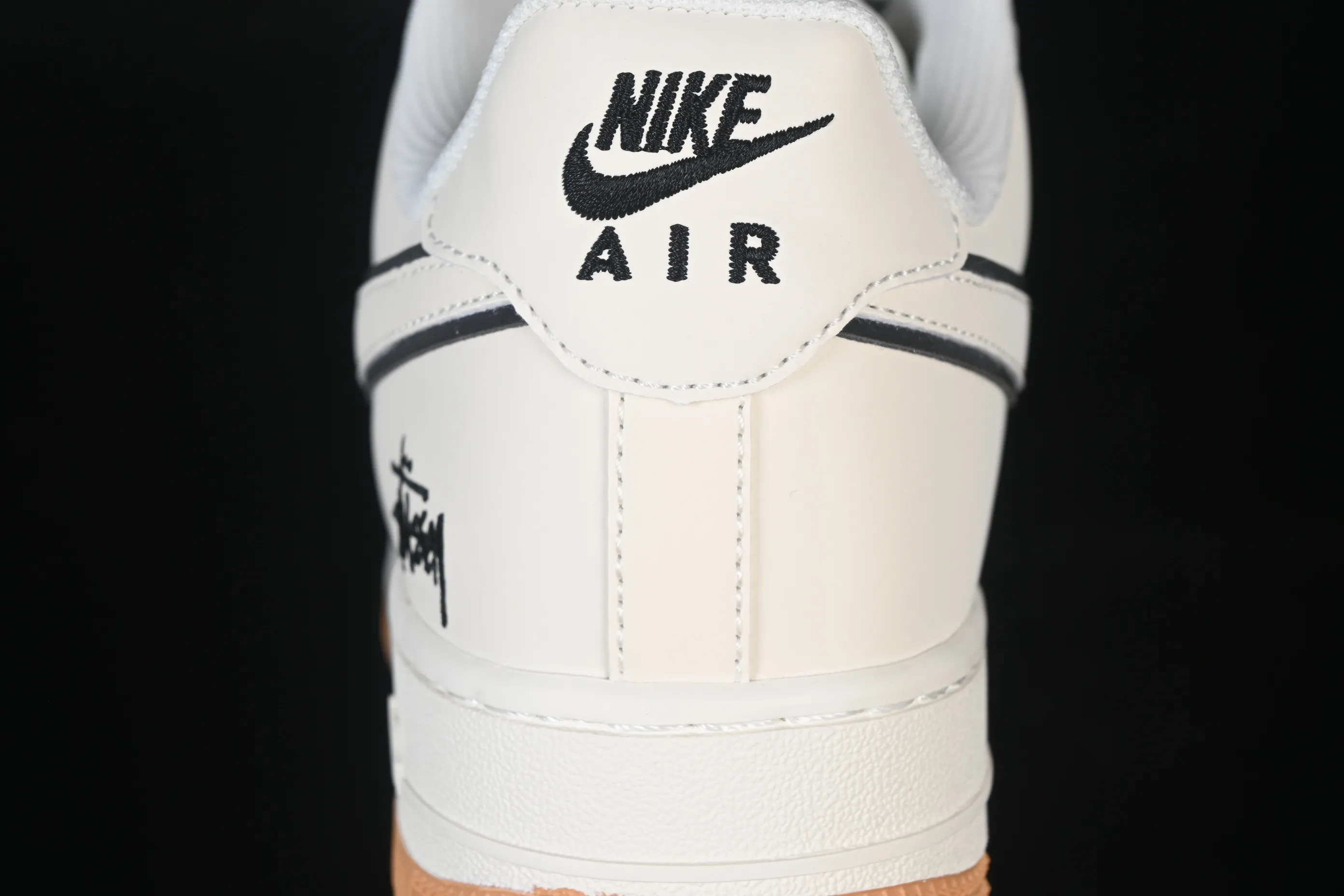 All categories Nk Air Force 1 Air Force series Nk Air Force 1 Low Air Force low-top Nike Air Force 1'07 Low Stusi co-branded off-white raw rubber sole Air Force 1 low-top casual sneakers CS5288-055